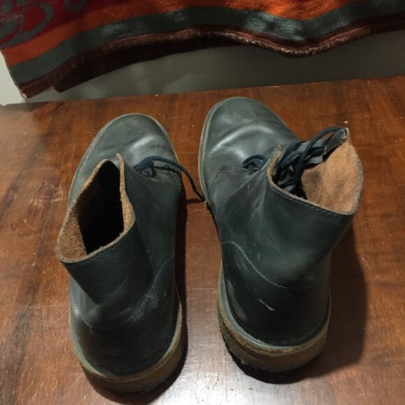 CLARKS MEN'S LEATHER BOOTS SIZE 11 - Picture 3 of 14